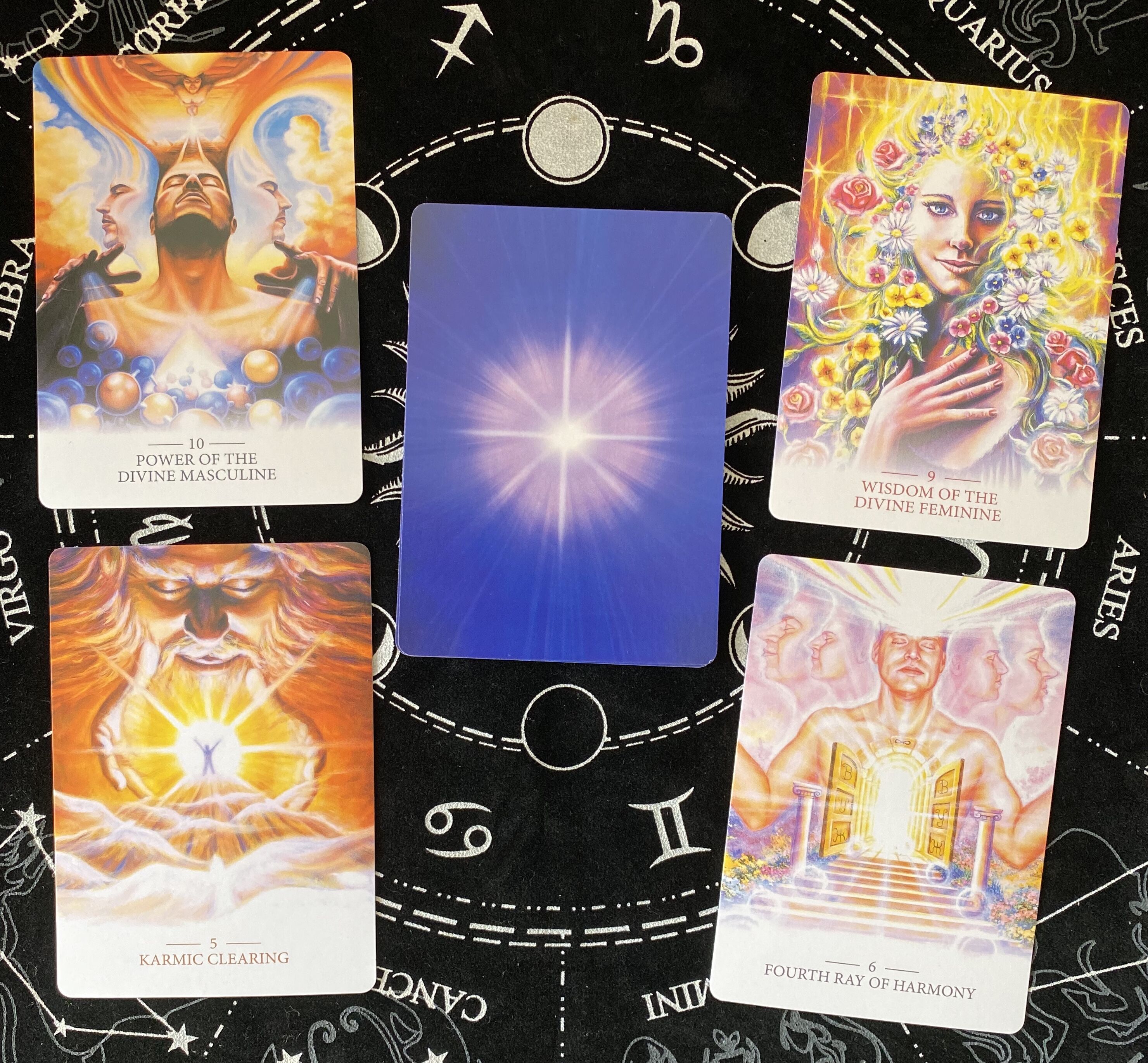 Bộ Tarot Lightworker Oracle Bài Bói New