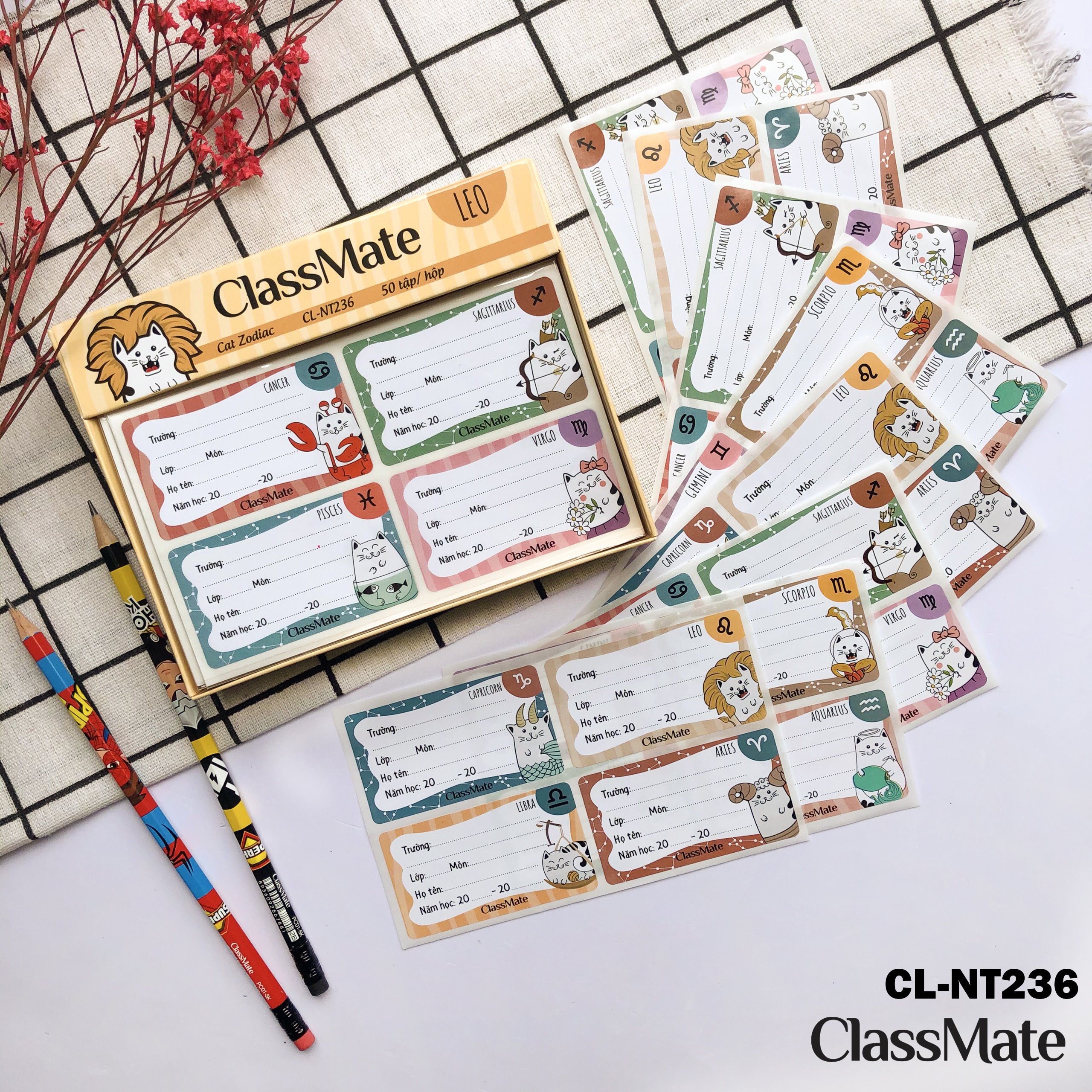 Nhãn vở có keo dán sẵn CLASSMATE Cat Zodiac 12 Cái/Túi CL-NT236