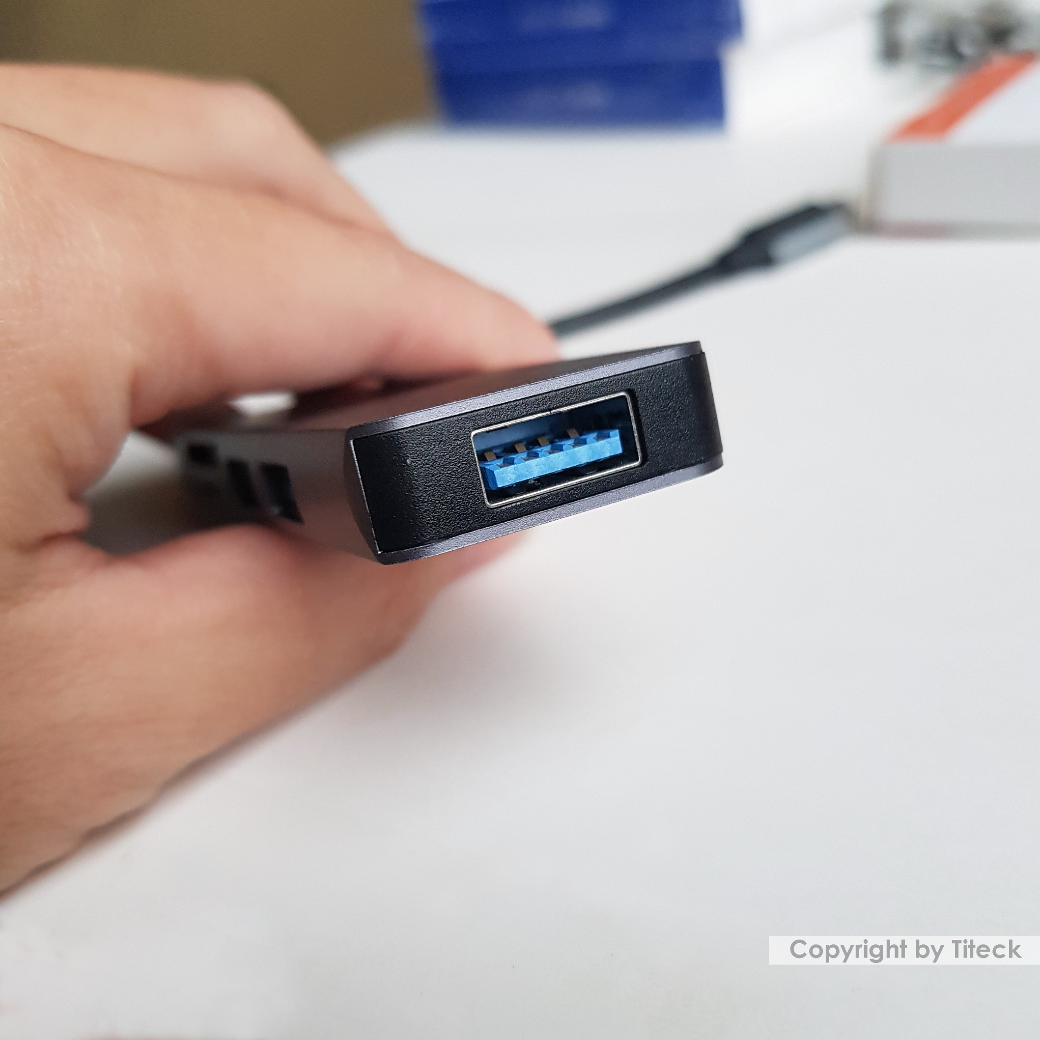 HUB Type c ra 3 cổng USB, SD, TF 5 trong 1 kết nối chuột, bàn phím, usb, thẻ nhớ máy ảnh vỏ nhôm cao cấp
