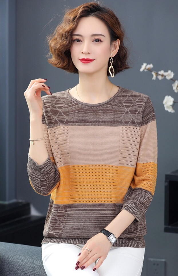 Áo len nữ tay lỡ hoạ tiết kẻ sọc AH21