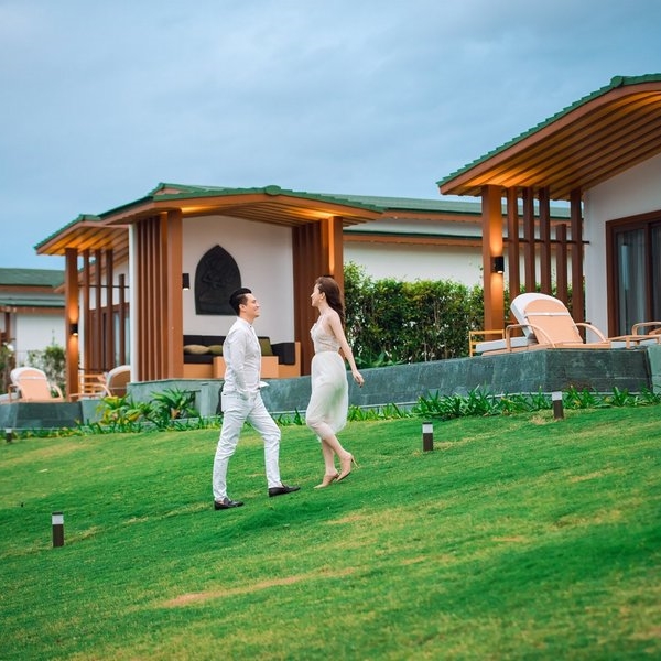 Gói Villa 02 Phòng Ngủ Movenpick Cam Ranh Resort 5* Nha Trang - Hướng Biển, Buffet Sáng, Công Viên Nước, Thưởng Thức Chocolate, Nhiều Hoạt Động Hấp Dẫn, Dành Cho 04 Người Lớn