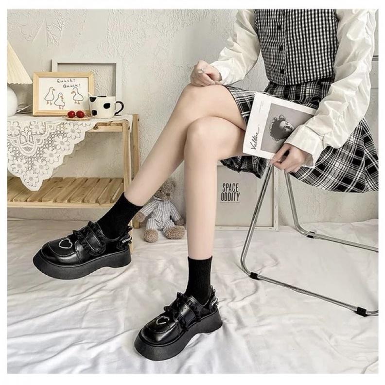 Giày Oxford Lolita đính trái tim ( BÓNG VÀ NHÁM ) Size 35 - 40 A08-8