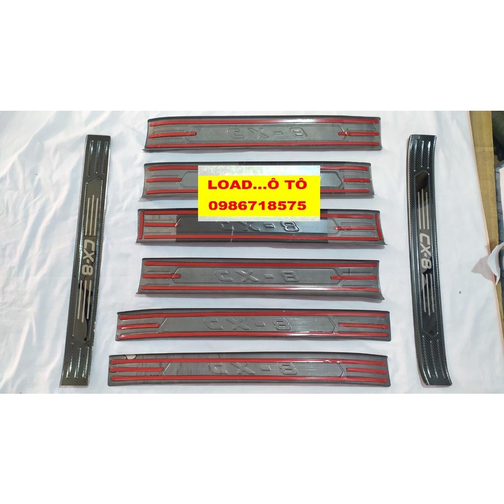 Ốp Bậc Cửa, Nẹp Bước Chân Trong Ngoài Xe Mazda CX8 2023-2019 Vân Carbon Cao Cấp