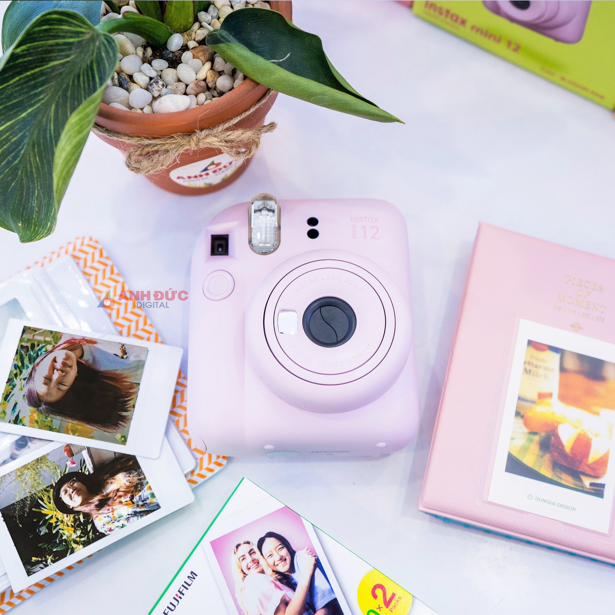 Máy Ảnh Chụp Lấy Liền Fujifilm Instax Mini 12 - Hàng Chính Hãng - Bảo Hành 12 Tháng