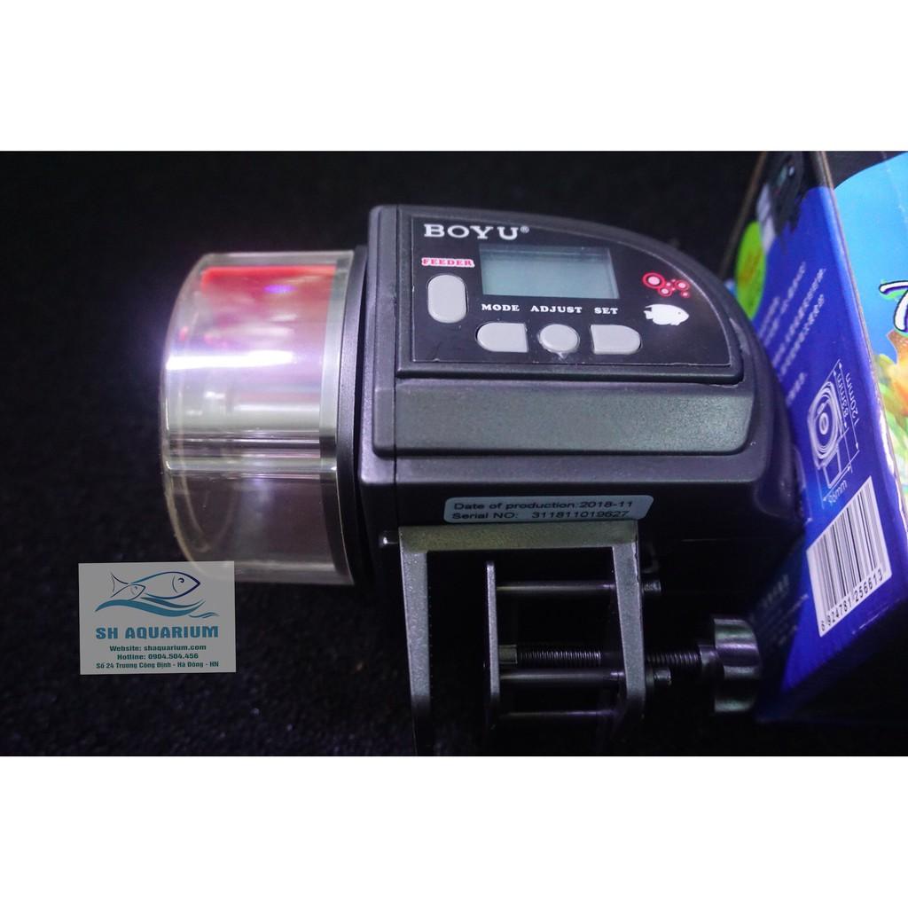 Máy cho cá ăn tự động BoyU