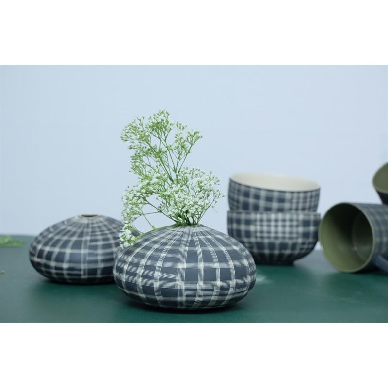 Bình gốm dẹt Vải May Quần