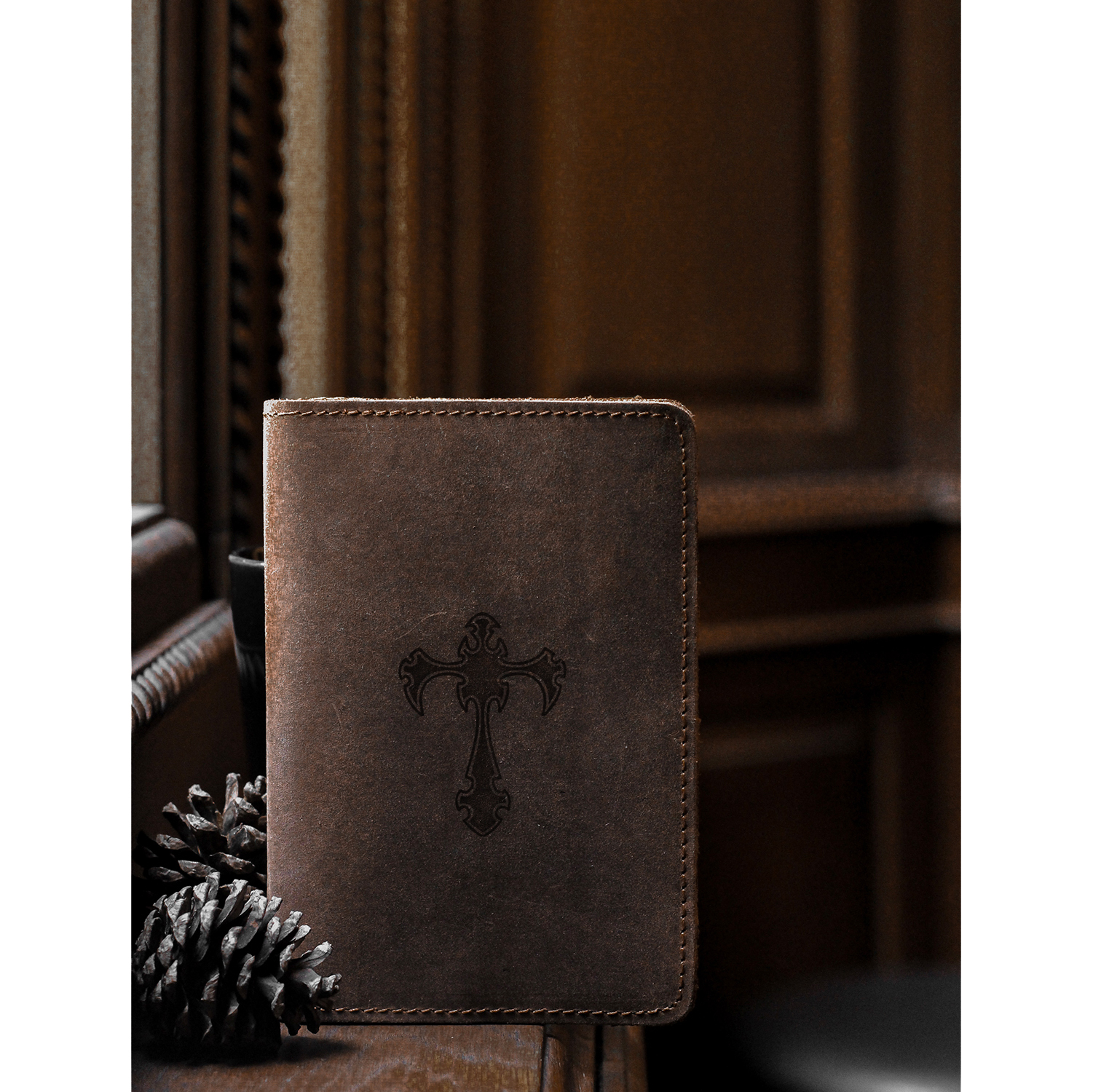 Passport Cover Bao Da Hộ Chiếu Da Sáp Khắc Hình Thánh giá CROSS 2 (BROWN)