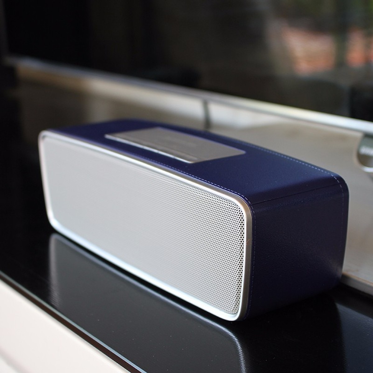 Loa Bluetooth kèm khe cắm thẻ nhớ và USB S2025 - Màu Ngẫu Nhiên