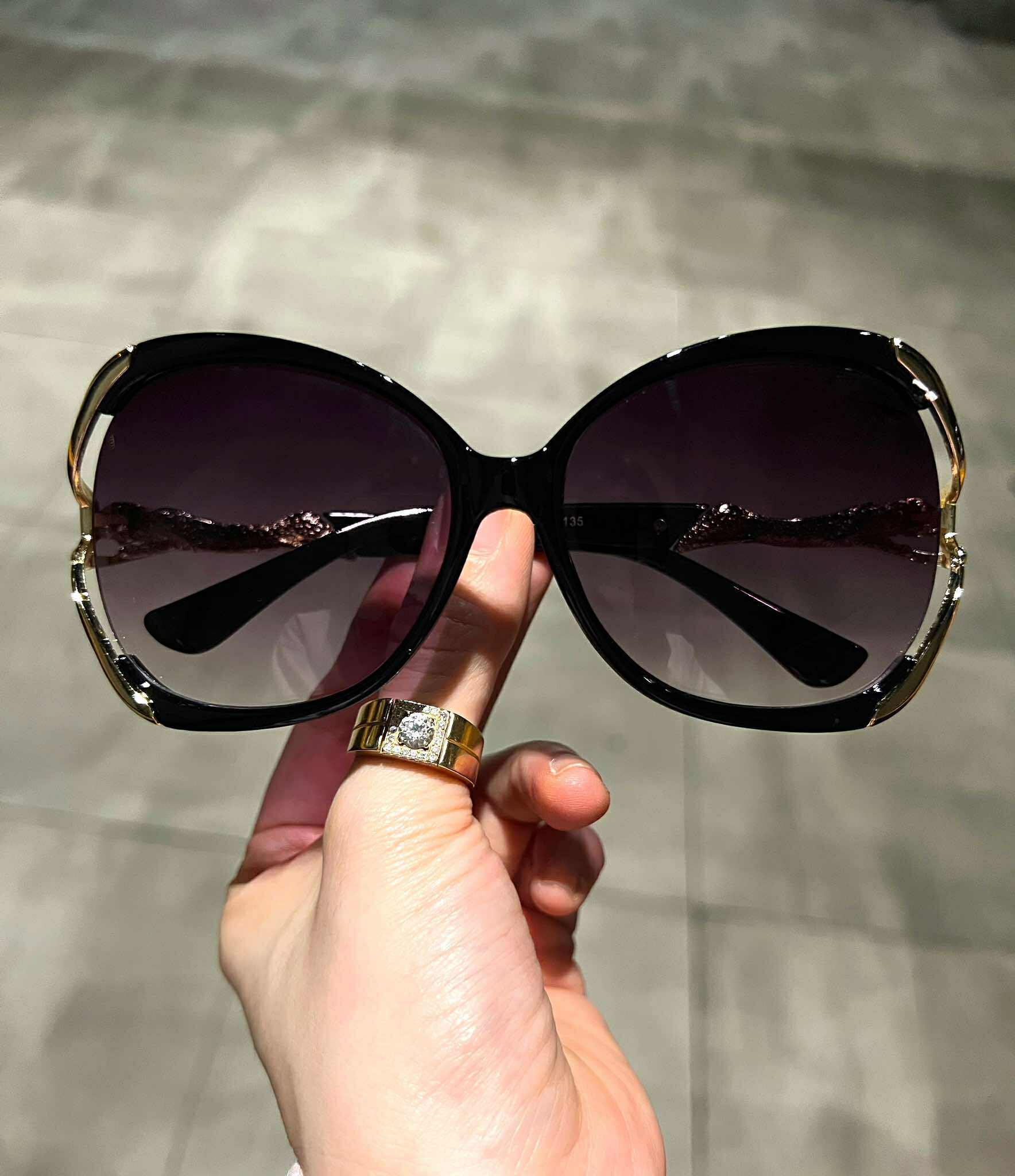 Kính thời trang đi đường chống nắng sành điệu gọng con báo cao cấp cho nữ