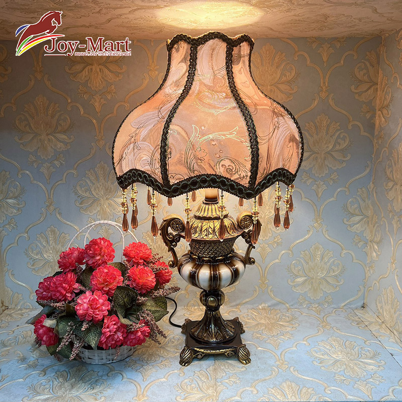 Đèn bàn đẹp MB8015