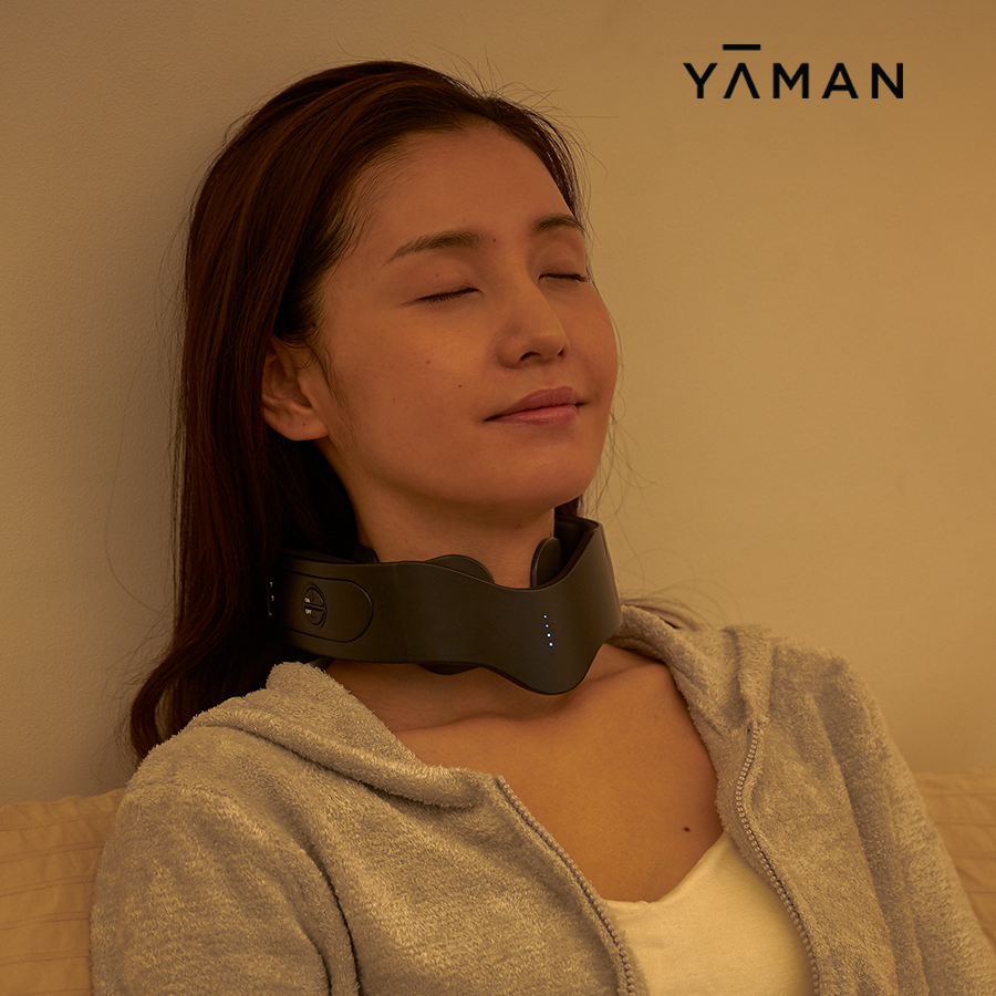 Máy Massage Và Thẩm Thấu Dưỡng Chất Vùng Cổ YA-MAN Medi Lift Neck EPN-10B