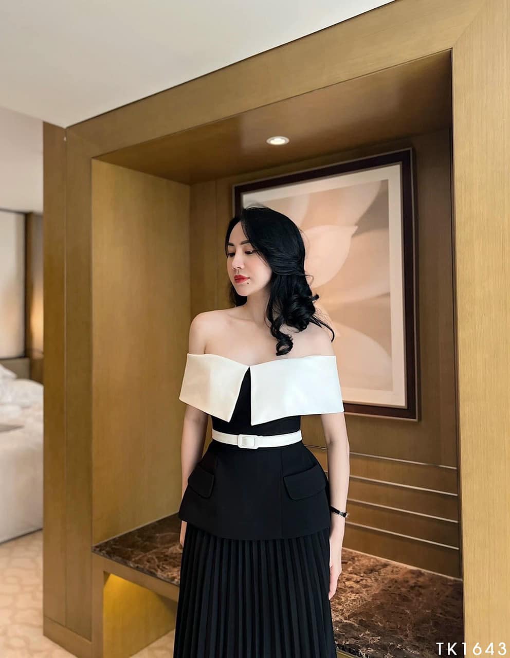 Áo peplum trễ vai kèm belt túi nắp hàng thiết kế cao cấp