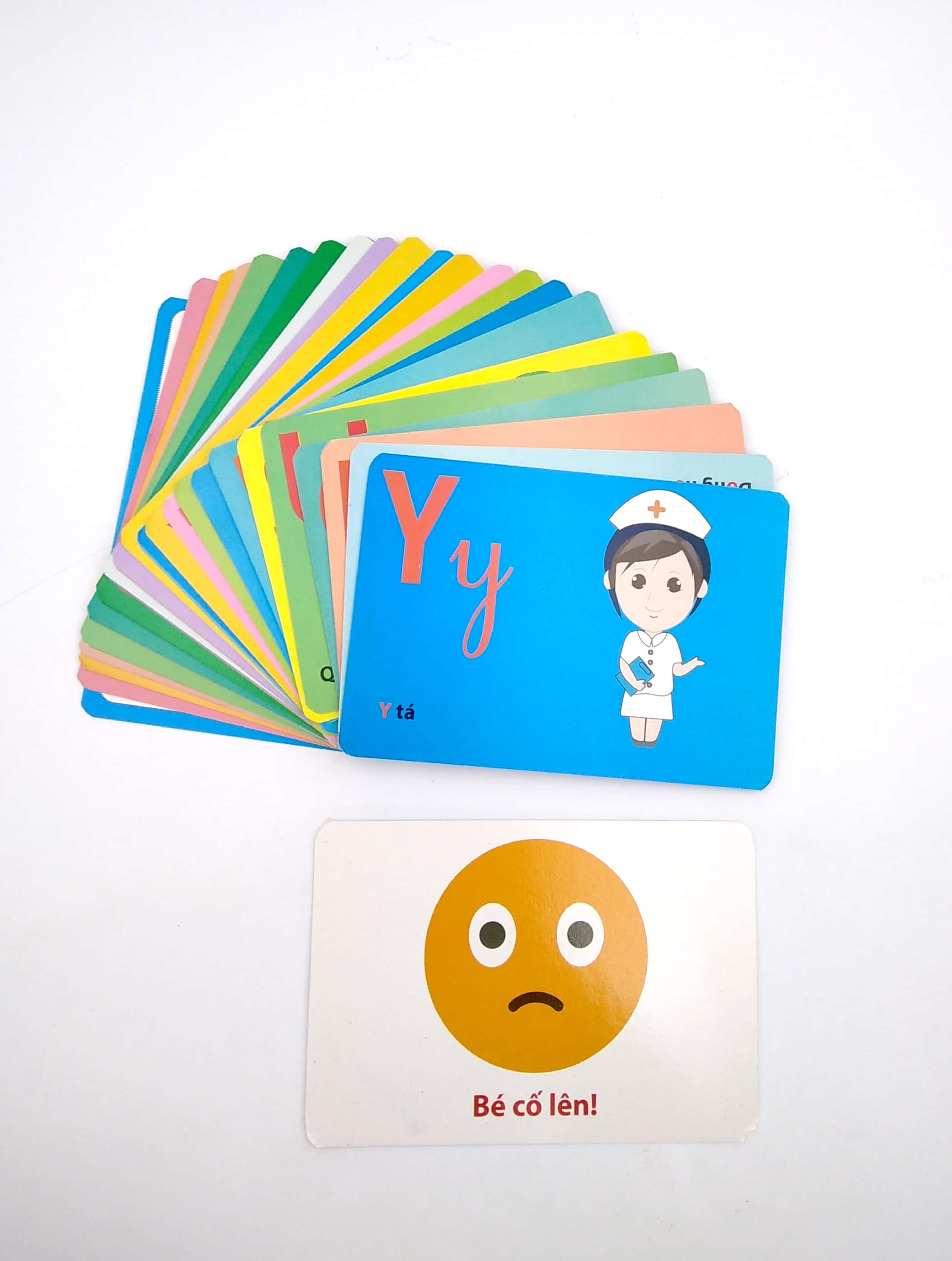 Thẻ Flash card thông minh - Bé nhận biết chữ cái Tiếng Việt (Tái bản)