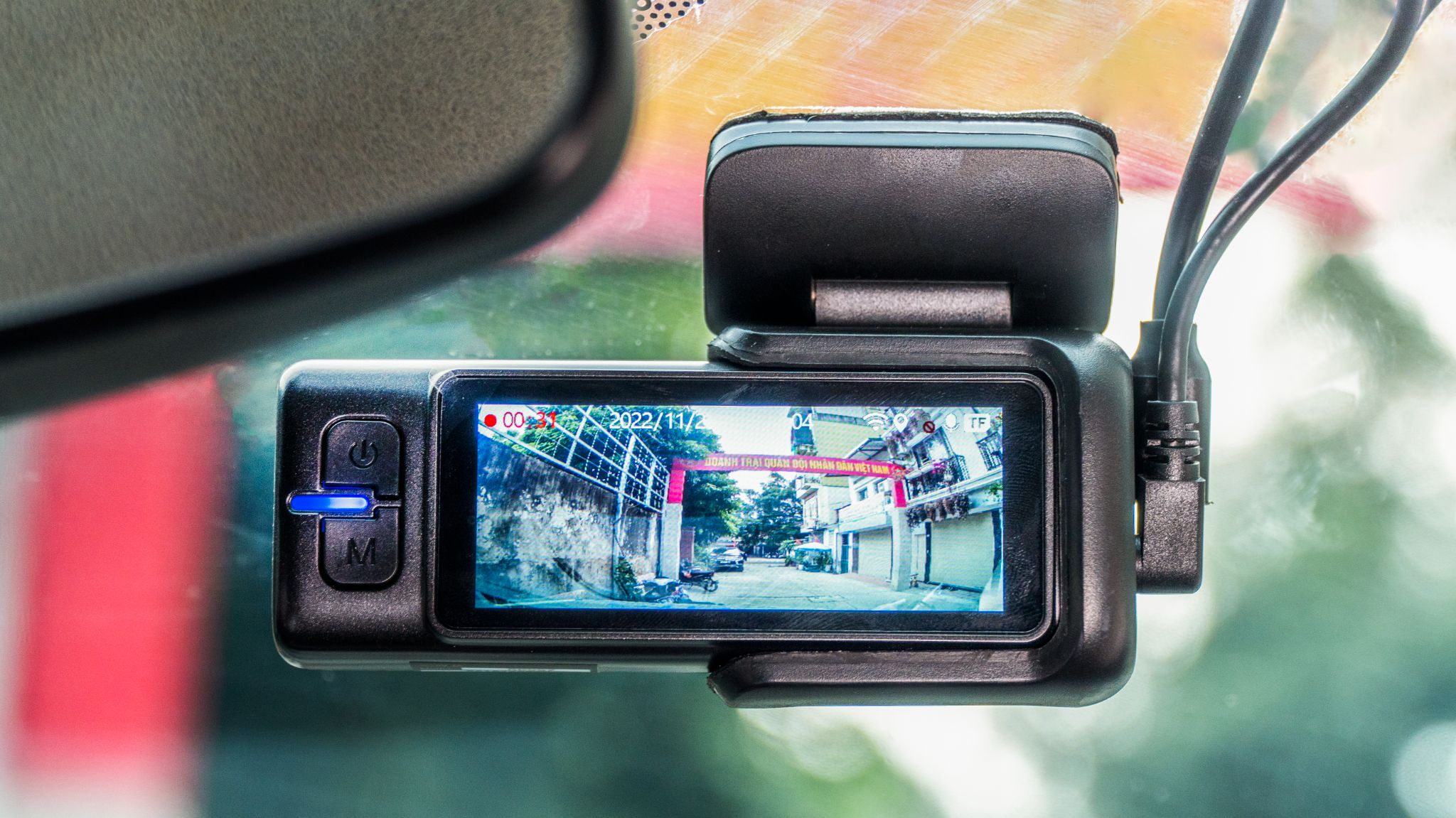 Camera hành trình KATA DASH KD002- Độ phân giải đến 4K Tích hợp GPS hiển thị tốc độ bảo hành 12 tháng