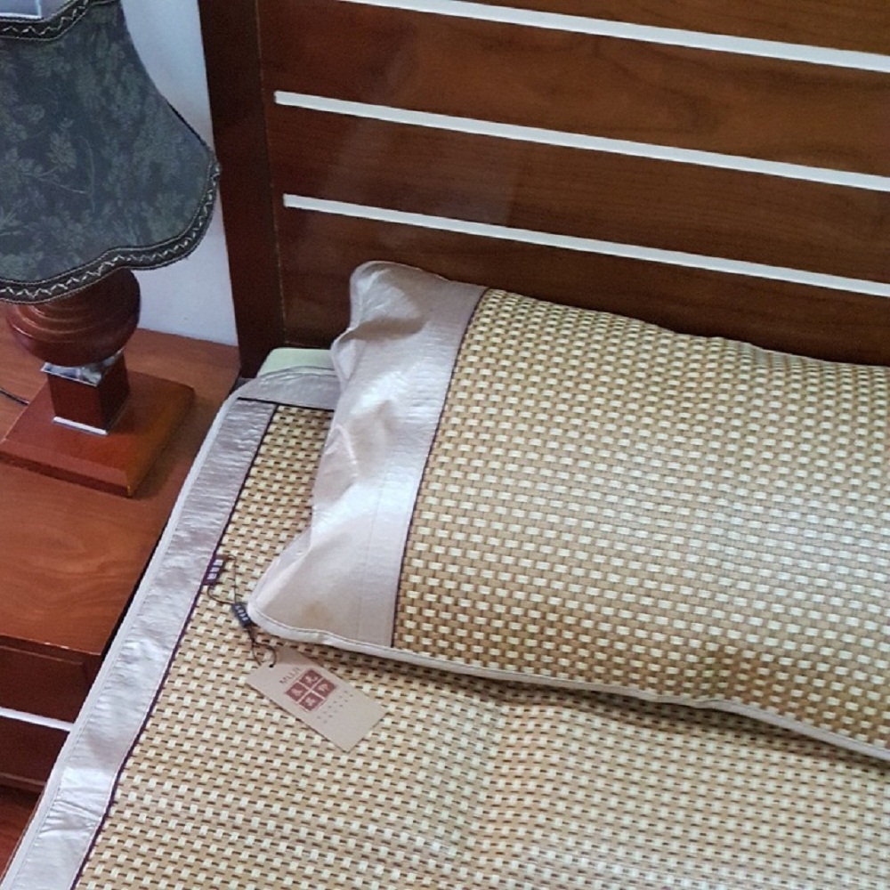 Chiếu điều hòa cao cấp xuất Nhật kích thước 1m6 x 2m nằm được 2 mặt