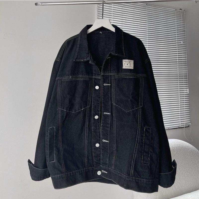 (Chuyên sỉ) Áo khoác jean đen nam nữ chỉ nổi thêu tag from rộng 50-75kg HUYNE Denim