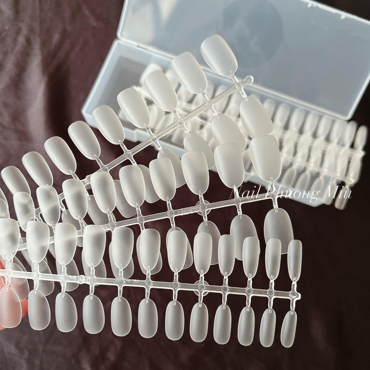 Hộp 240 Móng Up Ngắn Tròn Hạt Na, Vuông Ngắn Làm Nail, Bầu Dẻo Ôm Form Cao Cấp, Nhẹ Bền Đẹp, Móng Úp Dễ Gắn, Làm Móng Đẹp Tự Nhiên