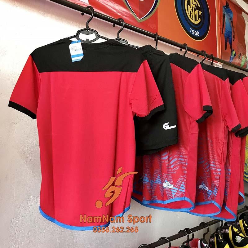 Bộ quần áo đá banh, đá bóng không Logo cao cấp Riki C100 Đỏ 2022_2023