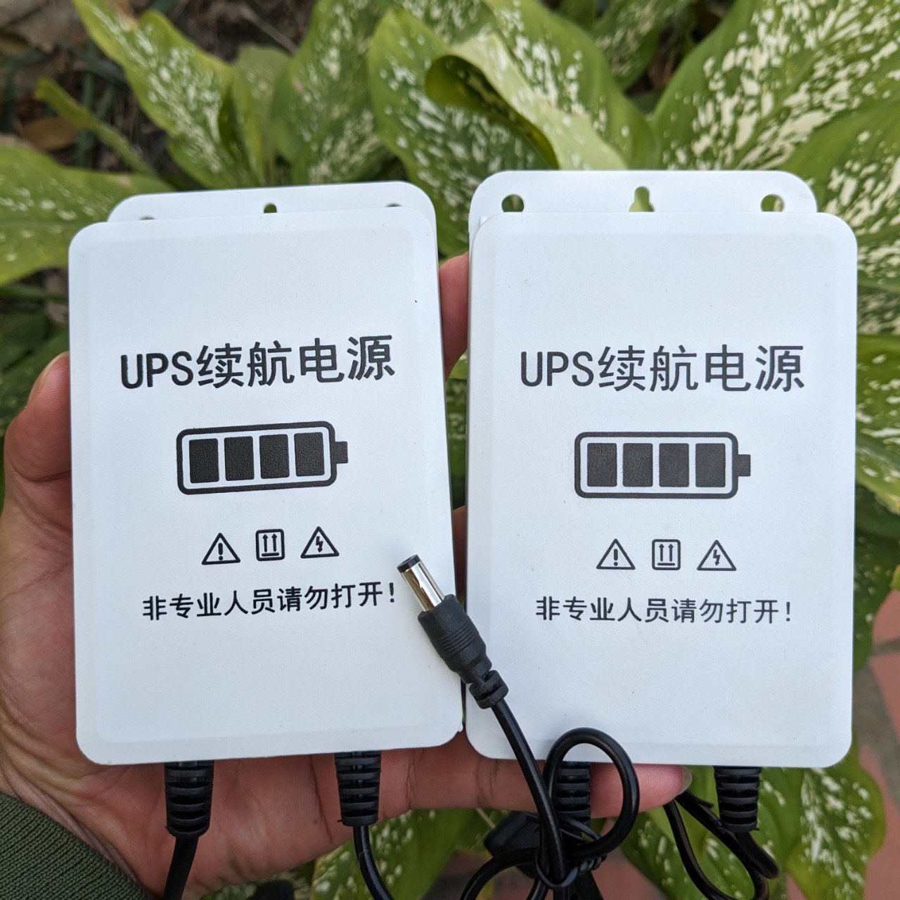 Không Lo Mất Điện: Giải Pháp Nguồn Pin Dự Phòng 5V-12V - 2A Cho Modem Wifi và Camera Chất Lượng