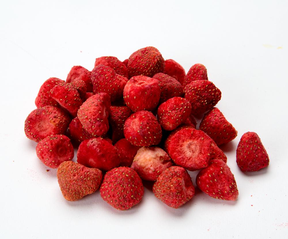 FREEZE DRIED STRAWBERRIES - Dâu tây sấy giòn DJ&amp;A 50g