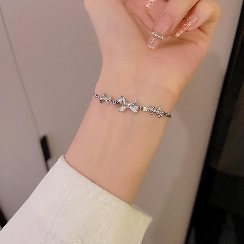 Lắc tay vòng tay nữ titan không gỉ mặt chuỗi nơ đẹp Ring House