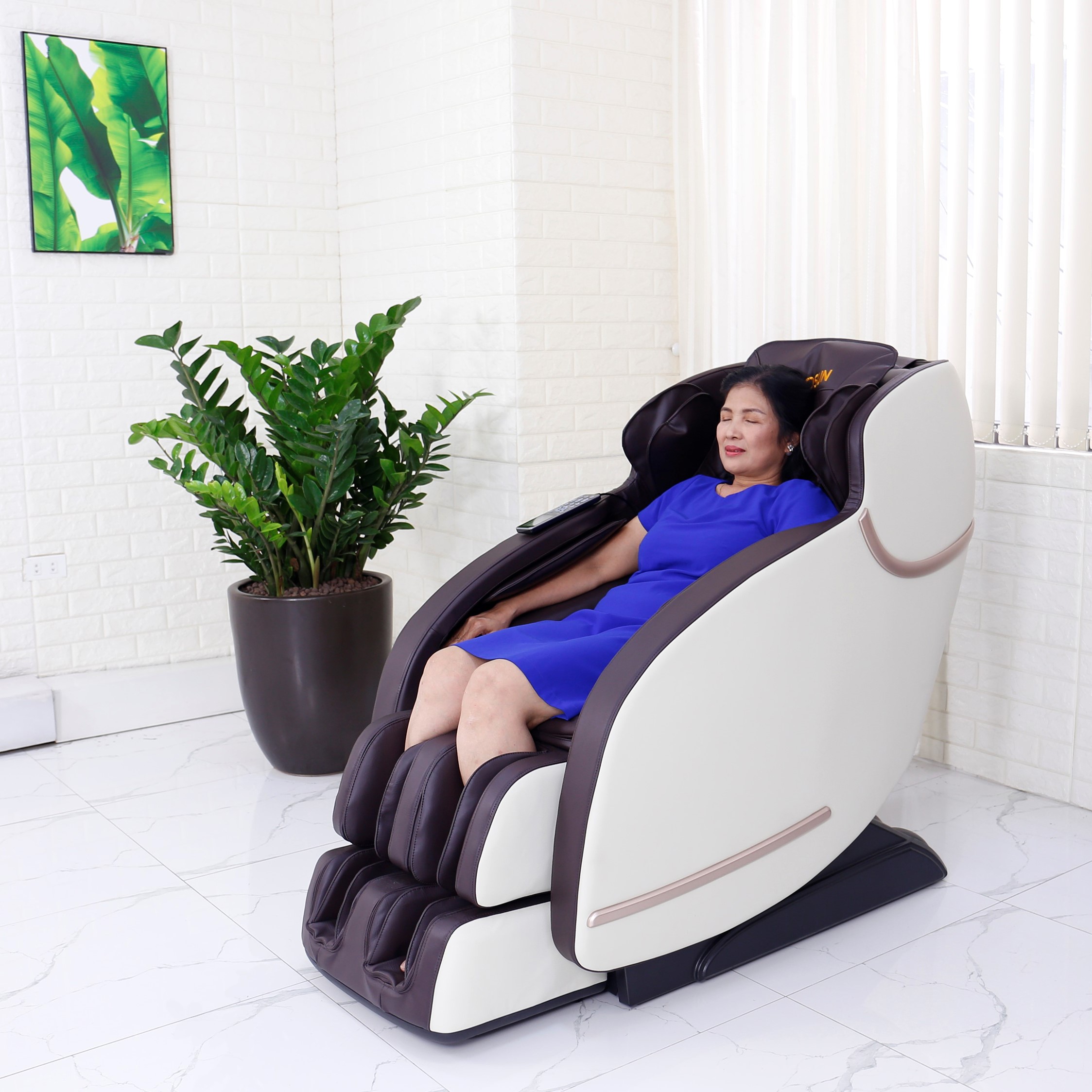 Ghế massage toàn thân OSUN SK-39 -Tặng kèm Xe đạp tập + Bạt phủ ghế + Bình xịt vệ sinh ghế + Thảm kê ghế