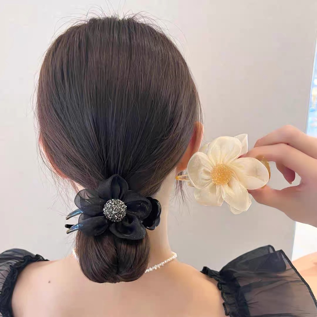 Kẹp Tóc 3 Răng Đính Hoa Phong Cách Hàn Quốc