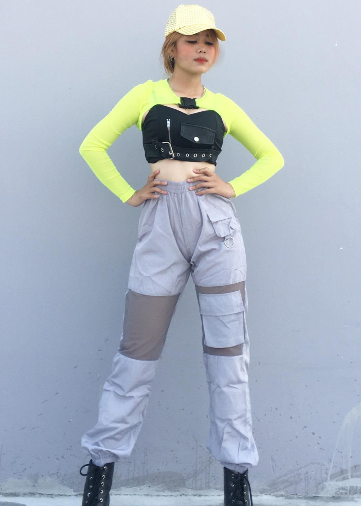 Quần Jogger Xám Phối Lưới