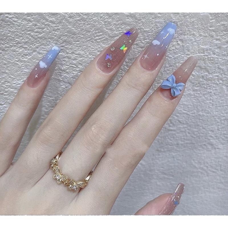 Móng dán thiết kế phôm thang