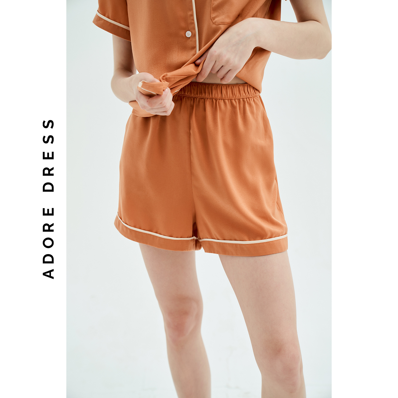 Pijamas tay cộc quần short lụa trơn cam 311HO2004 ADORE DRESS