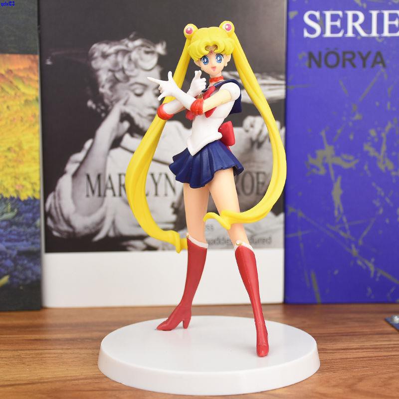 Mô Hình Thủy Thủ Mặt Trăng Sailor Moon - Cao 18cm