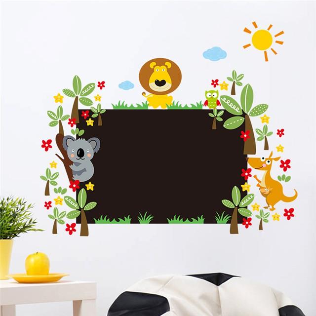 Decal dán tường Thú xinh và bảng đen