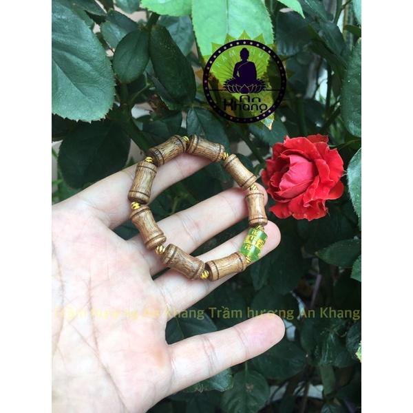 Vòng tay trầm hương tốc tự nhiên mix charm đá