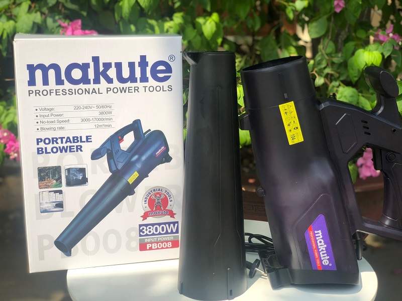 Máy thổi bụi công suất lớn 3800W Makute PB008 - Hàng chính hãng