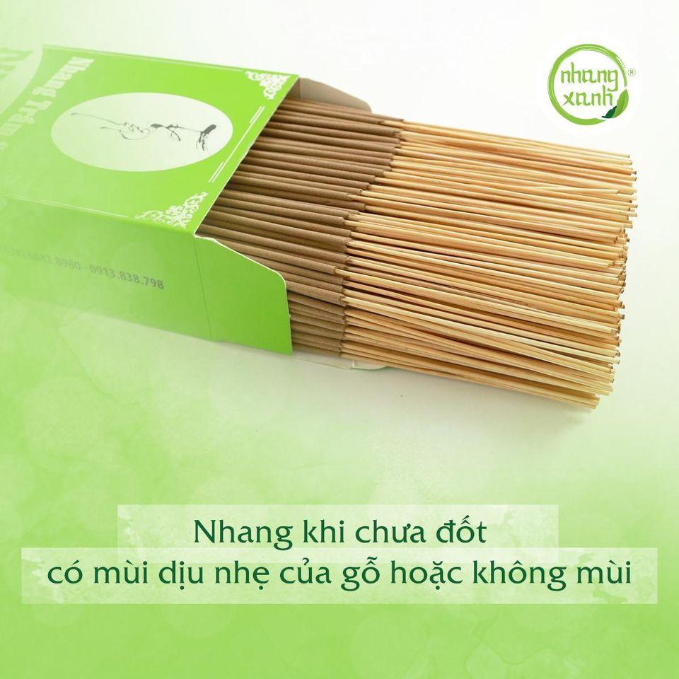 Nhang Xanh Trầm Hương - Cao 20cm Hộp 200 gram