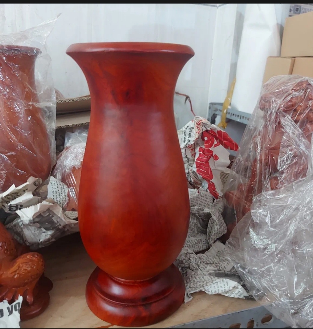 Bình cắm hoa gỗ hương,gỗ gõ cao 30 cm nguyên khối