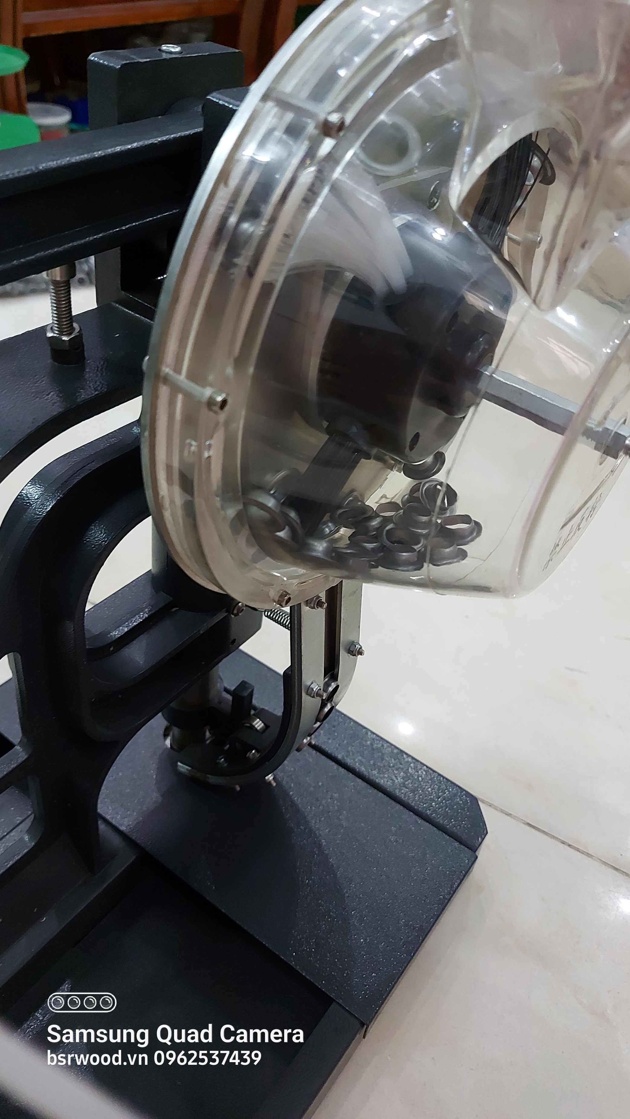 Máy đóng khoen bạt Loại bán tự động Dành cho khoen ore 10mm Máy đóng khuy bạt quảng cáo, bạt che mưa nắng