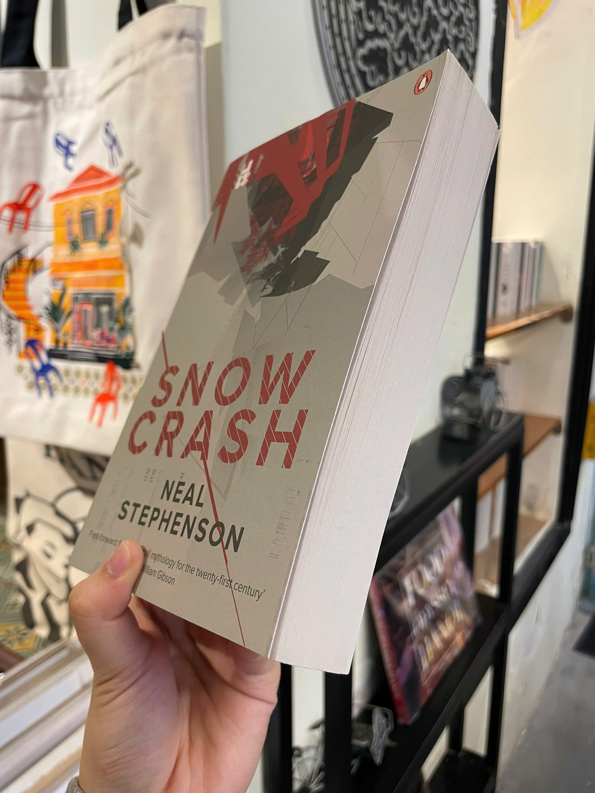 Sách - Snow Crash by Neal Stephenson | Science Fiction in English / Cyberpunk / Ngoại văn