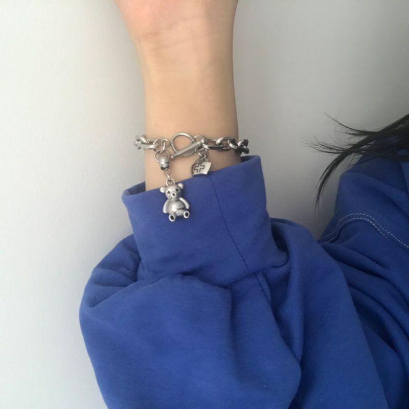 Vòng xích charm gấu