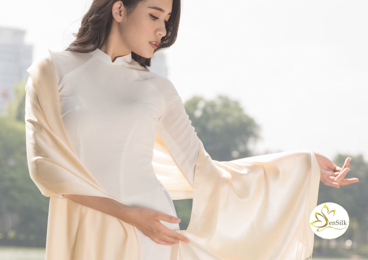 Khăn Lụa Thời Trang Cao Cấp SenSilk (Vàng Nude) - 100% Natural Vietnam Silk, Khăn Lụa Tơ Tằm Bảo Lộc, Khăn Lụa Bảo Lộc Cao Cấp