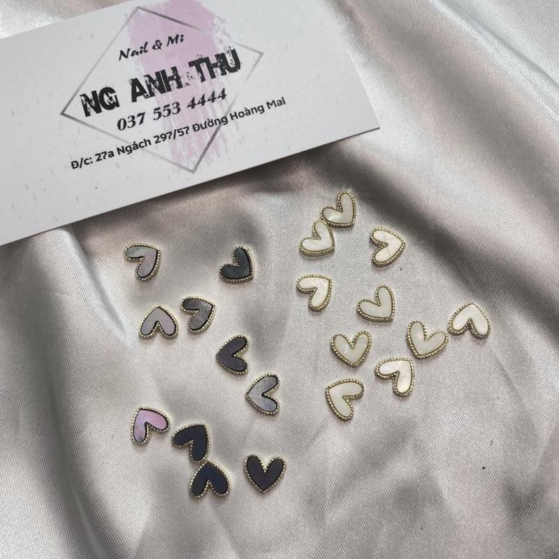 Đá gắn lẻ ngoài