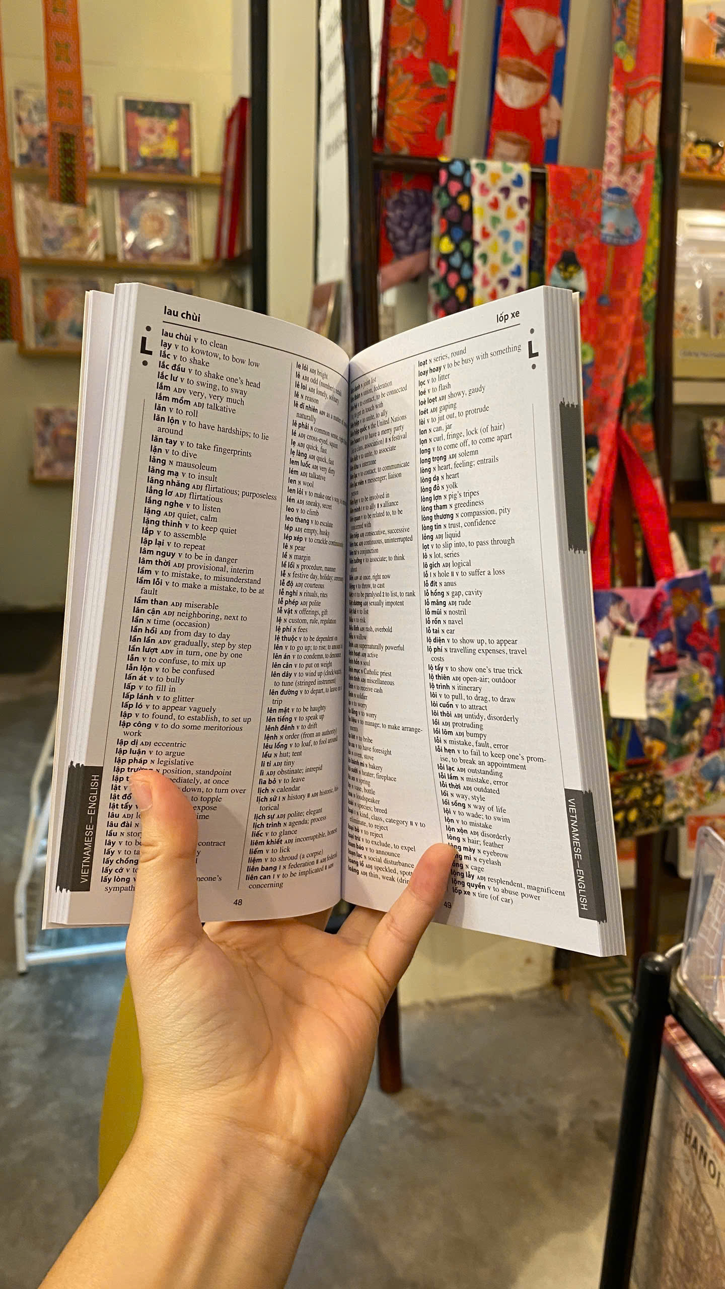 Sách - Pocket English-Vietnamese-English Dictionary | Từ điển Anh Việt / Việt Anh / Khổ nhỏ bỏ túi