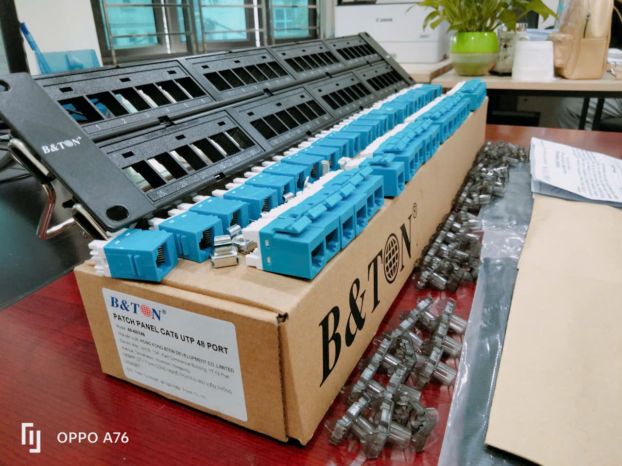 Thanh Patch Panel CAT6 UTP-48 Port. Hãng BTON- model: 48-68746. Hàng chính hãng