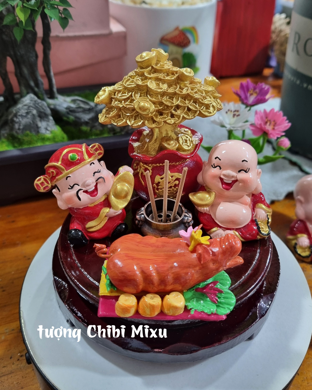 Combo Thần Tài Thổ Địa 299K (gồm 2 tượng 4cm + cây tiền + lư + heo bánh bao bột đá + đế 10cm) tặng kèm 10 nhang