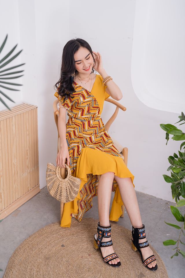 Yellow chain dress - Váy thiết kế vàng