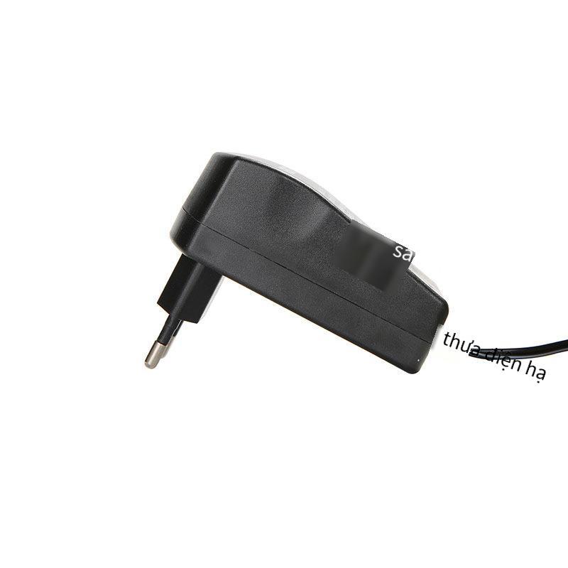 Ưu đãi đặc biệt Công tắc cắm tường ổn định điện áp tiêu chuẩn Mỹ 30w Bộ sạc đồ chơi giám sát tiêu chuẩn Anh Bộ đổi nguồn 12v tiêu chuẩn châu Âu