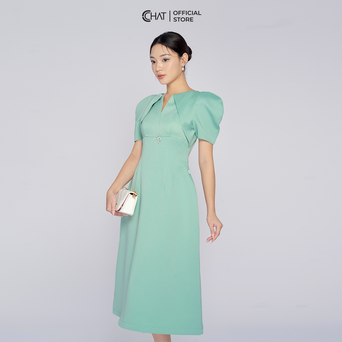 Đầm Nữ Dáng A Cổ Lật Tay Bồng Chất Tuytsi Cao Cấp Thanh Lịch 13VNS2010AT