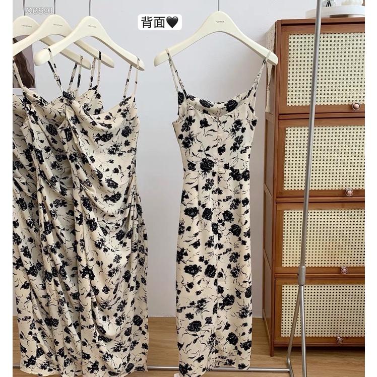 Set váy hoa kèm áo khoác croptop