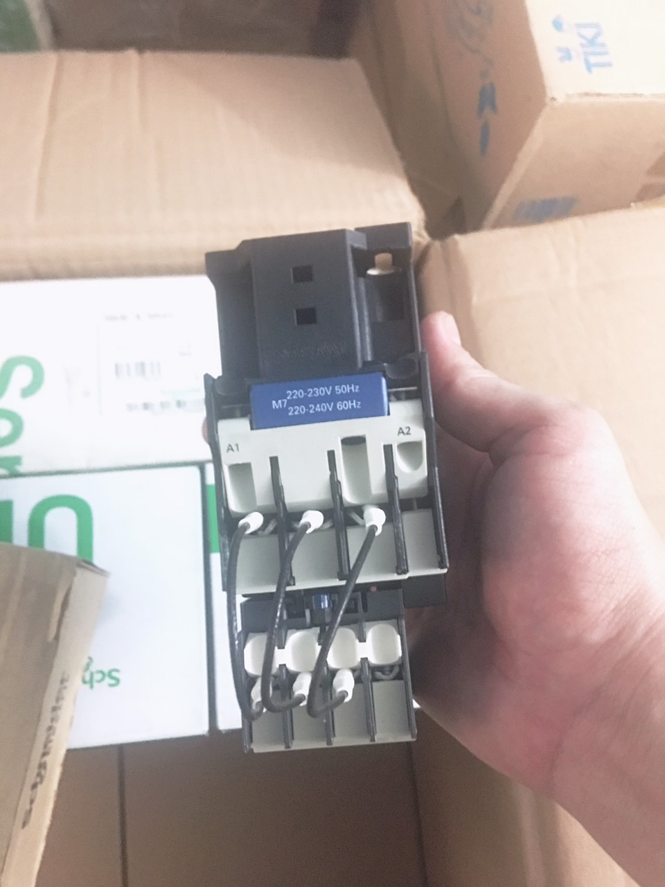 Khởi động từ LC1DMKM7 Contactor Tụ Bù 3P 25Kvar 220V