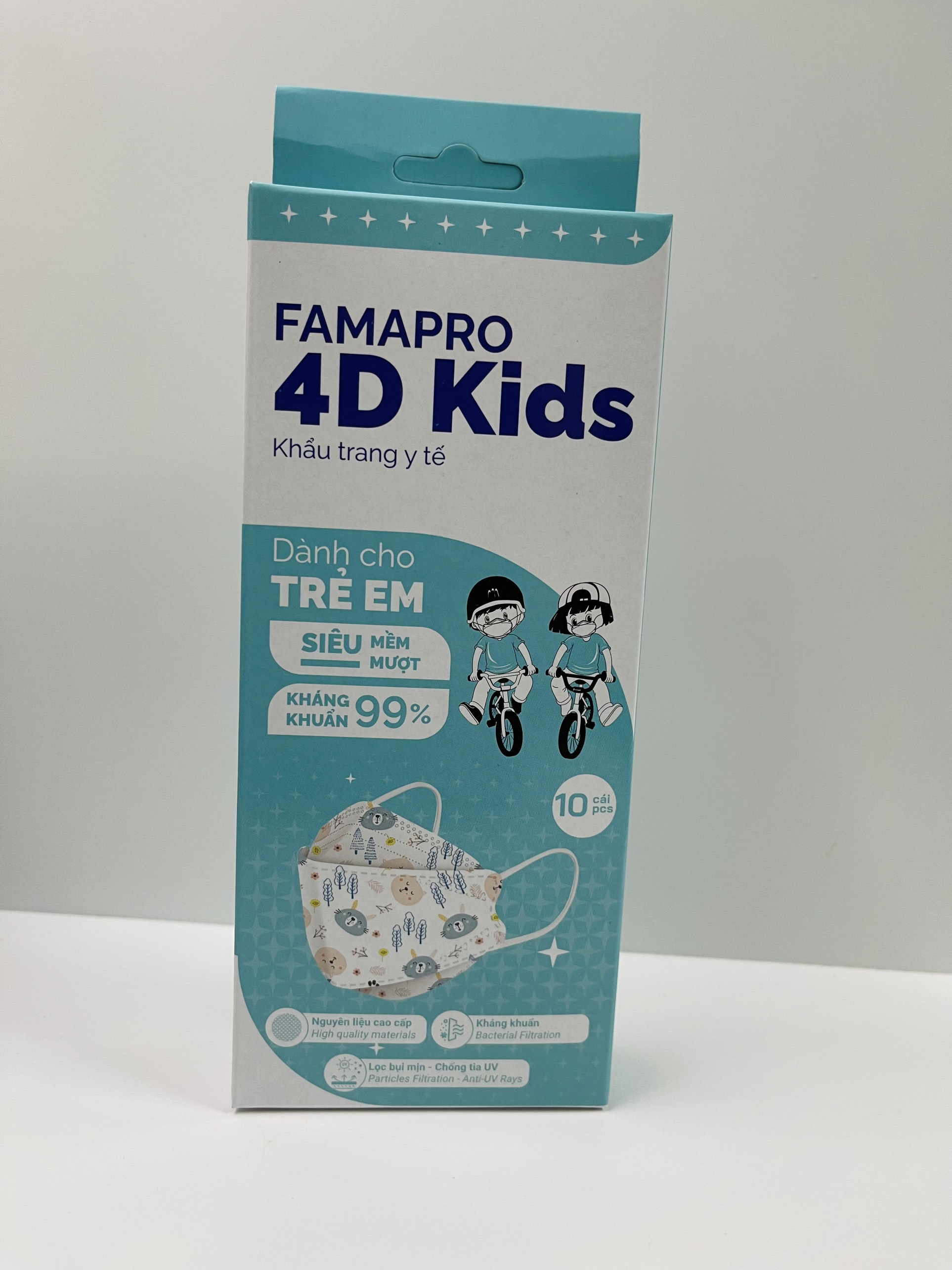Khẩu Trang Y Tế 3 Lớp Famapro 4D Kids/Dành Cho Trẻ Em Từ 4-10 Tuổi/Kháng Khuẩn 99%/Hộp 10 Cái